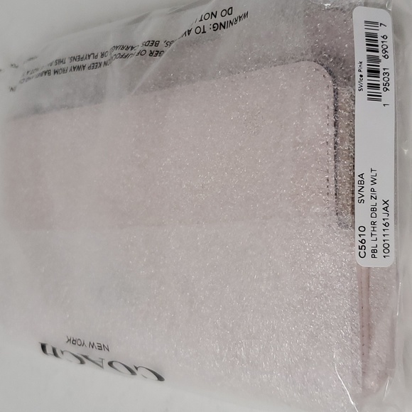 NWT Coach C5610 Double Zip Leather Wallet Silver/Ice Pink(Firm Price - Last One) - Picture 2 of 12